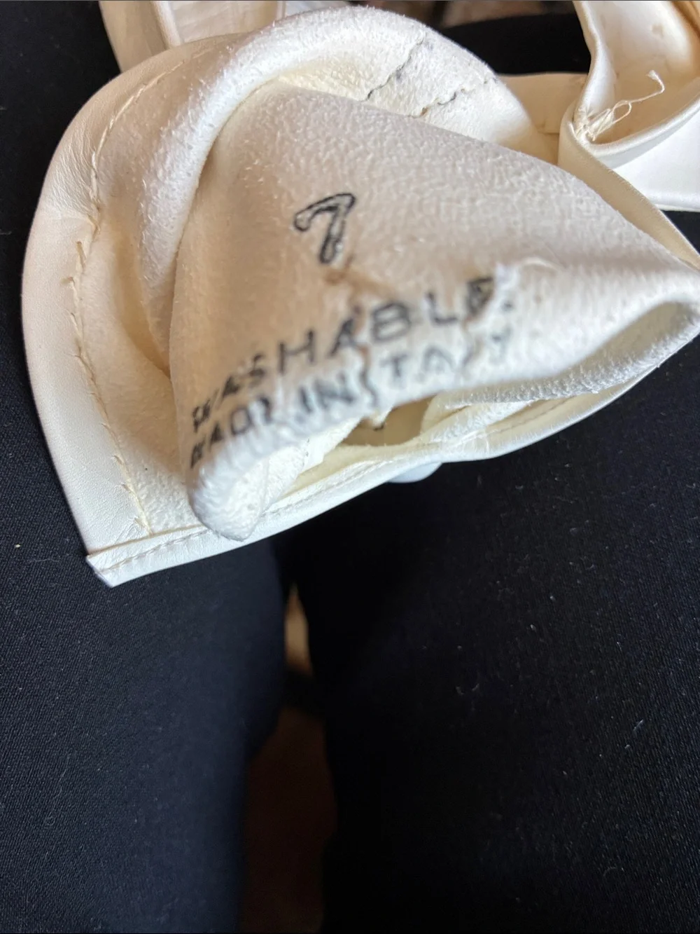 Vintage Made in Italy White Leather Women's Gloves with Stitch Detailing